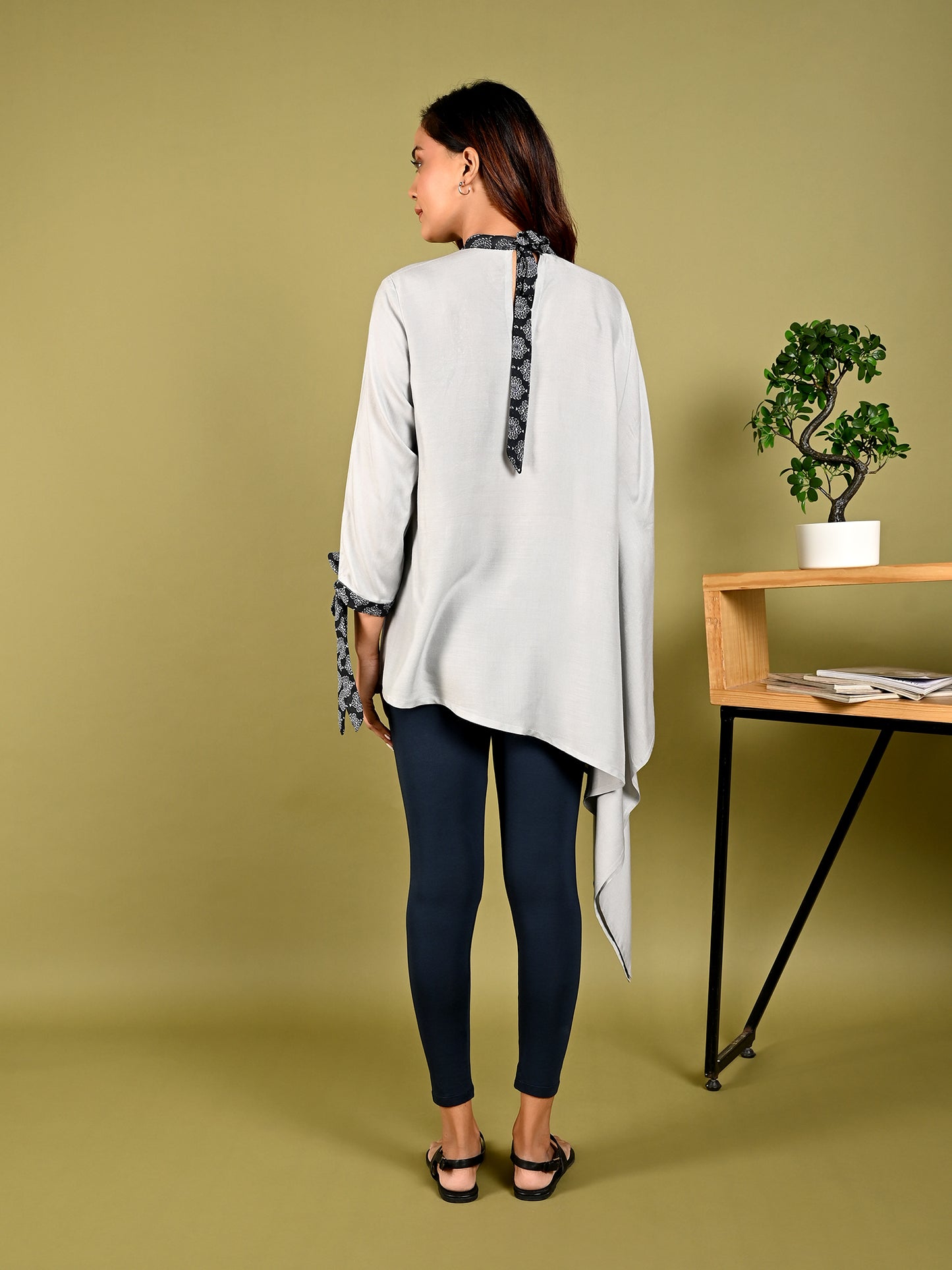 Breezy Elegance Kimono Top - Amore