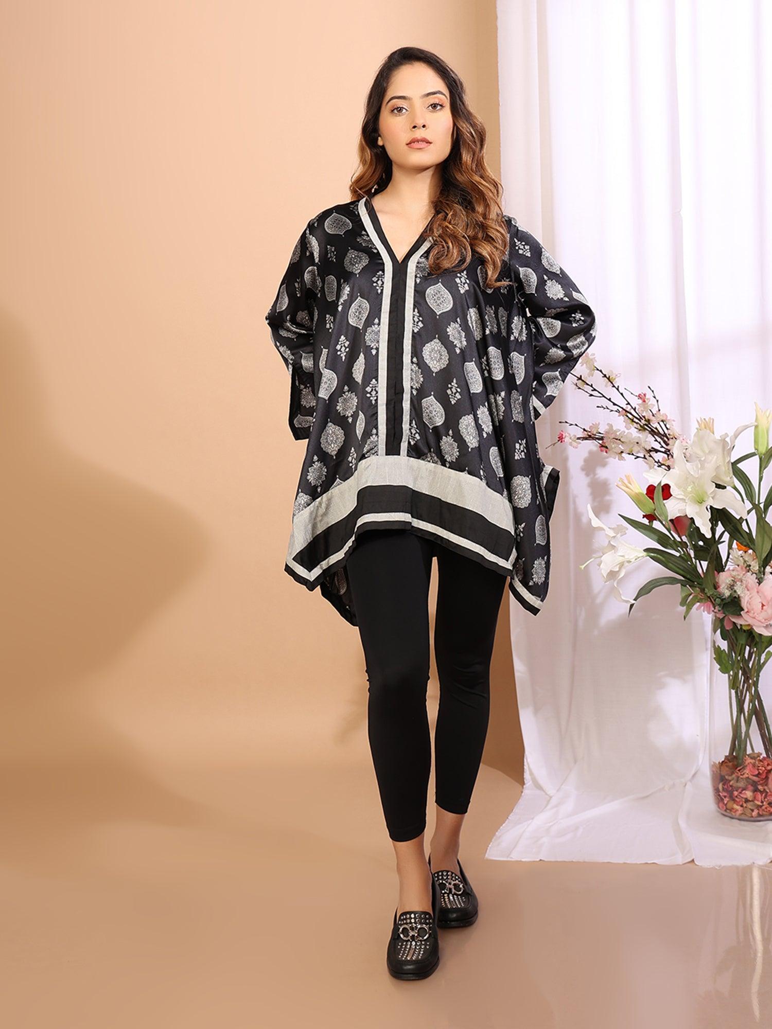 Elegant Black Kimono Blouse - Amore