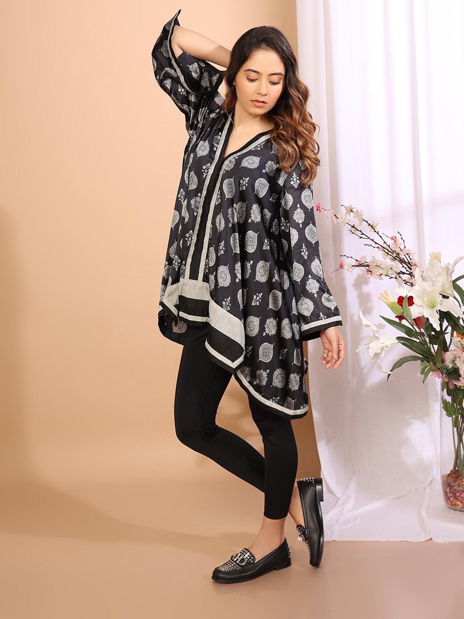 Elegant Black Kimono Blouse - Amore