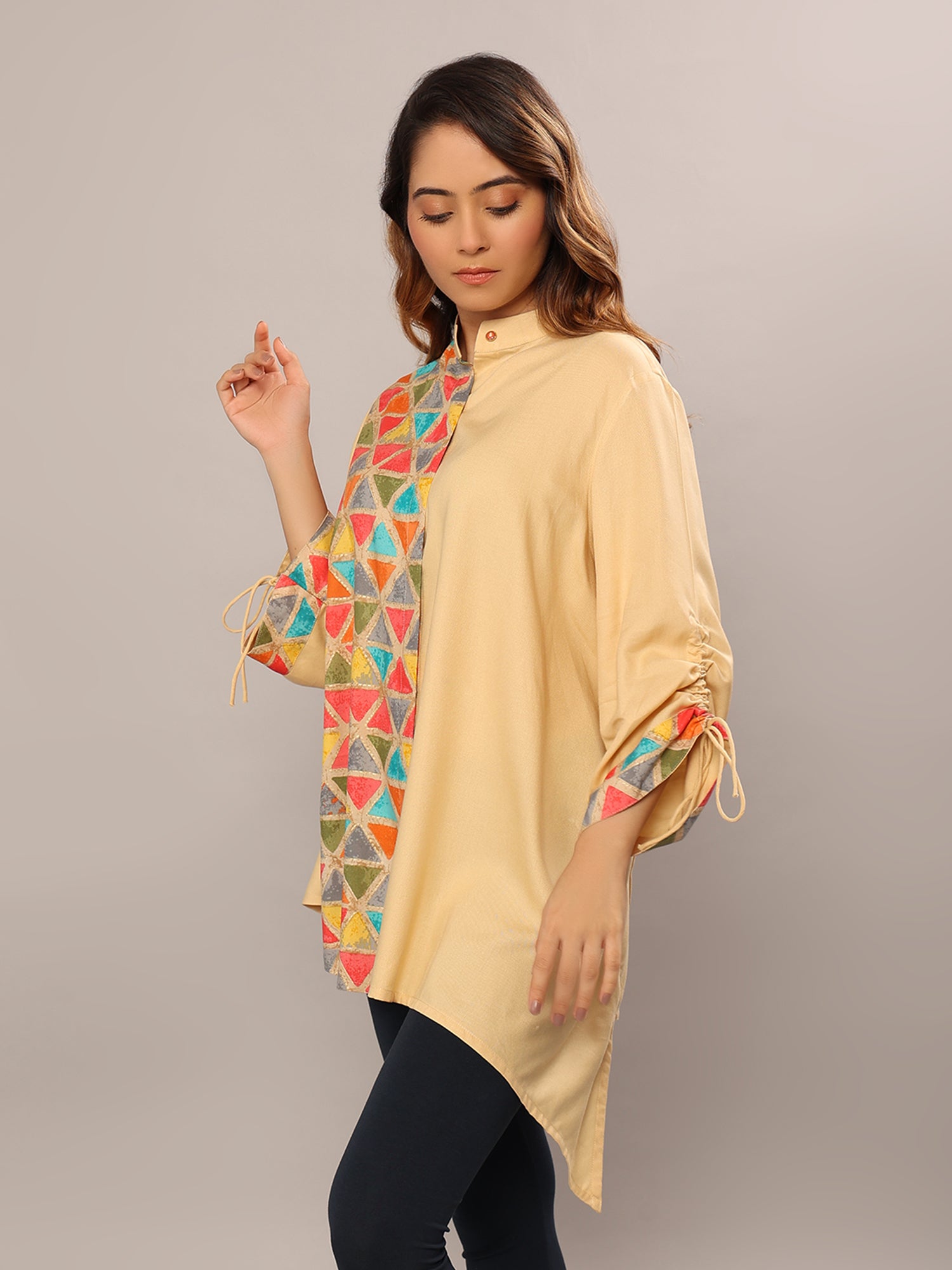 Sunny Triangle Bliss Relaxed Fit Top - Amore